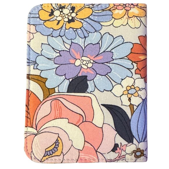 Vera Bradley Passport Wallet - Aloha Blooms Pattern - Picture 1 of 3